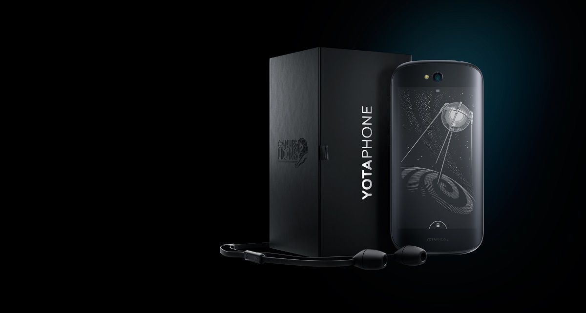 https://www.fandroid.com.pl/wp-content/uploads/2016/10/yotaphone-1.jpg